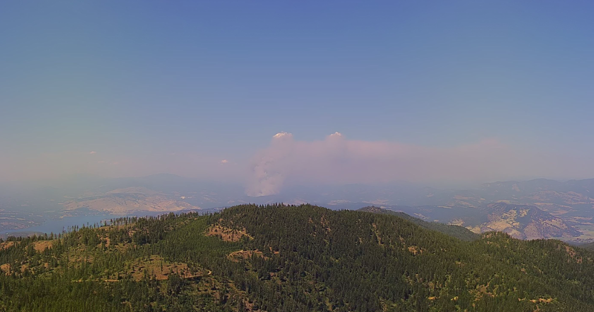 State fire mobilization approved for 2,100-acre Hope Fire in Stevens County. Evacuations remain in place.
