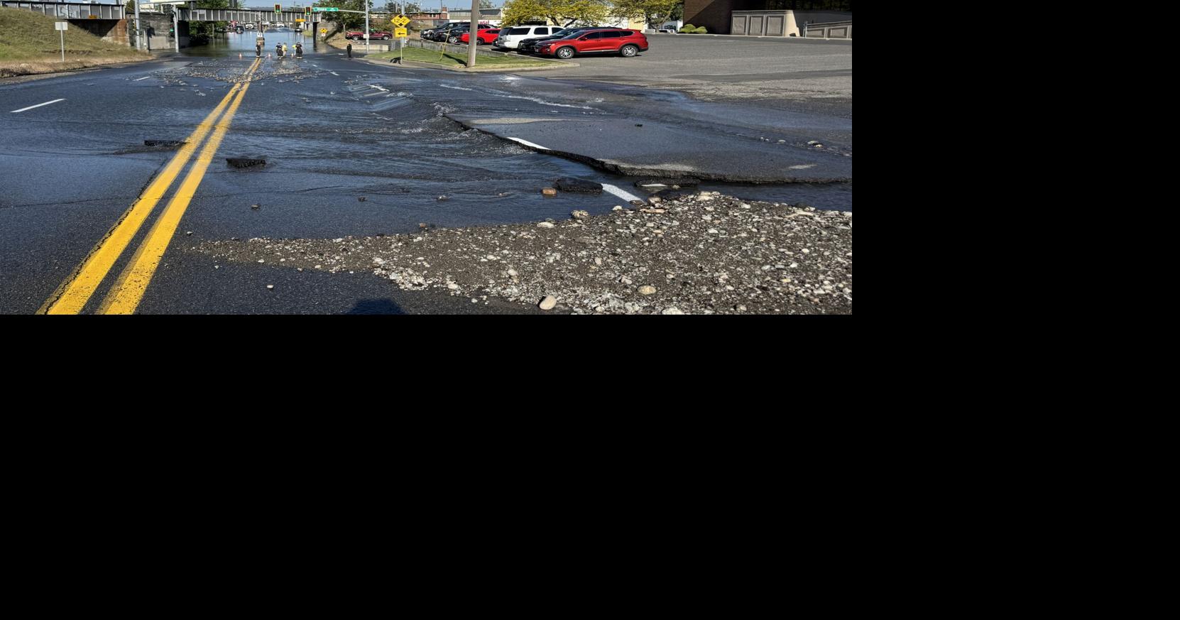 Water main break closes intersection in east Spokane