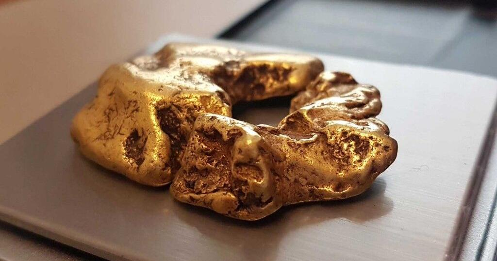 9 are facing charges in what police in Canada say is the biggest gold theft in the country's history - Vimarsana News
