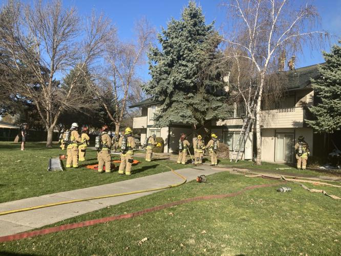 Four units damaged in Spokane Valley apartment fire | Local News | kxly.com