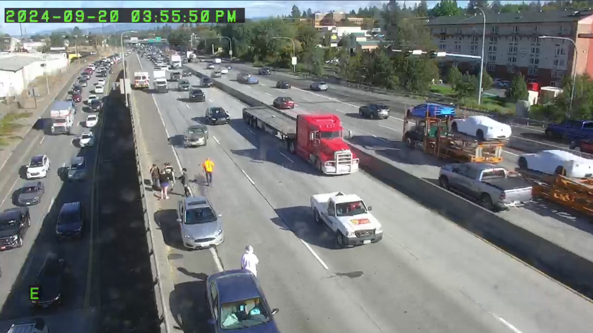 TRAFFIC ALERT: Crash on I-90 westbound blocks traffic near Division ...
