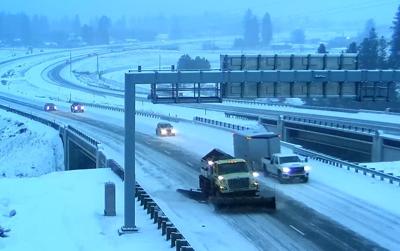 City crews working to clear snowy roads | Local News | kxly.com