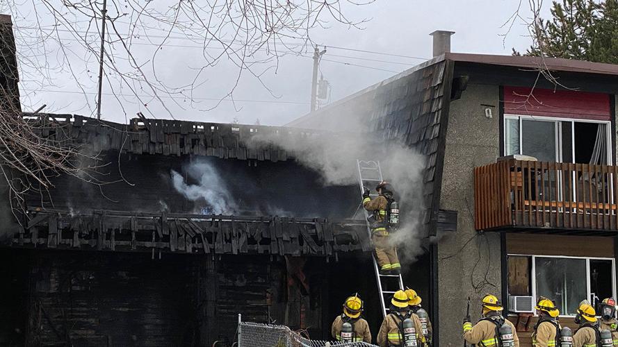 Five people, pets escape fire at Spokane Valley duplex | Local News ...
