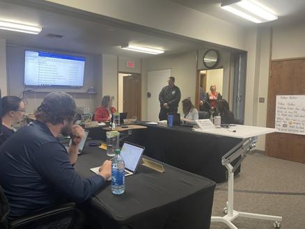 Lakeland Schools votes to keep mental health services from Heritage - Vimarsana News