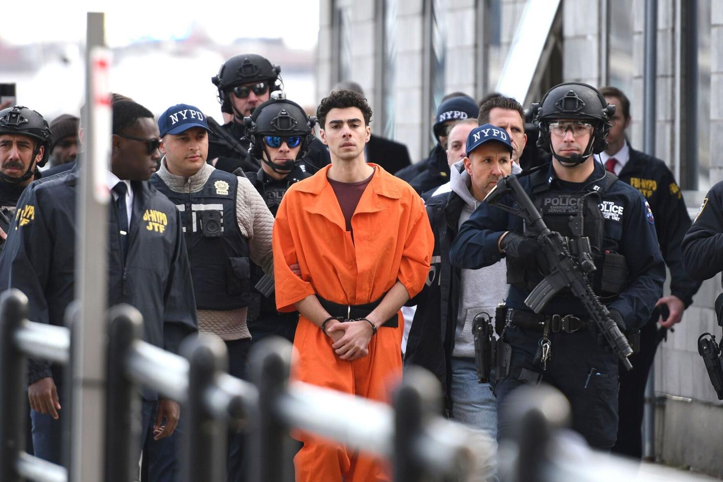 Crisp Judge Allows Gun And Notebook As Evidence At Mangione’s Trial In Unitedhealthcare Ceo’s Killing Photo for Mobile