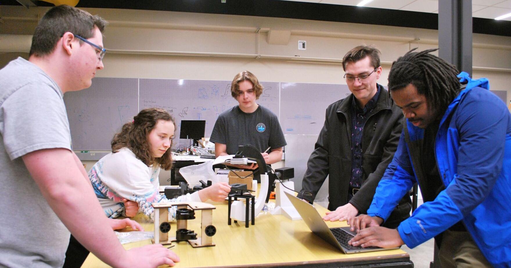 University of Idaho engineering team earns $10K for real-time X-ray technology development - Vimarsana News