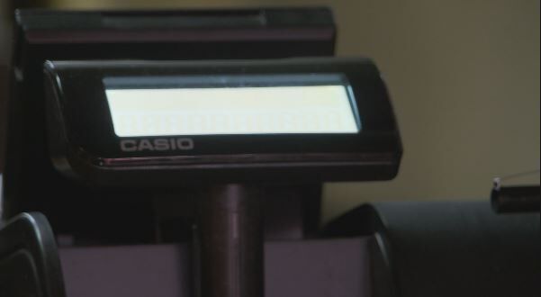 It's just part of life': Minimum wage up to $15.74 an hour in Washington in  2023 | Local News | kxly.com