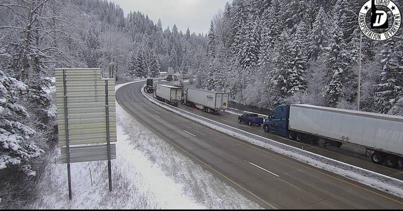 Crash blocks eastbound lanes of I-90 near Wallace | News | kxly.com