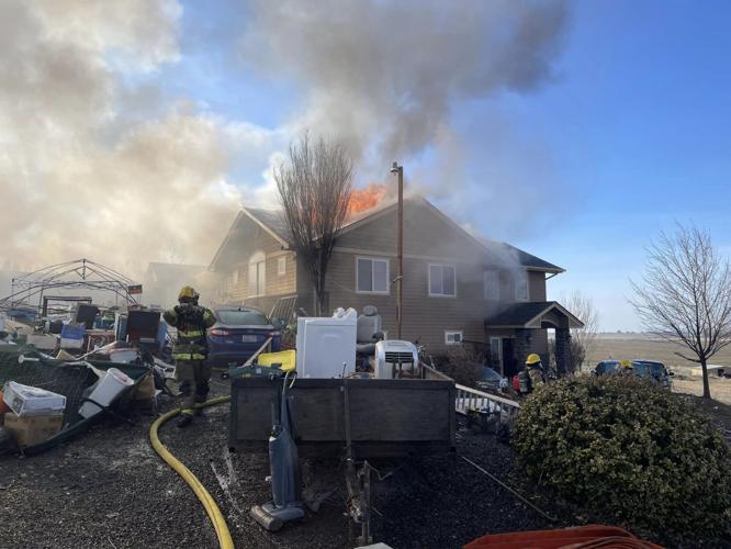 Moses Lake home catches on fire News