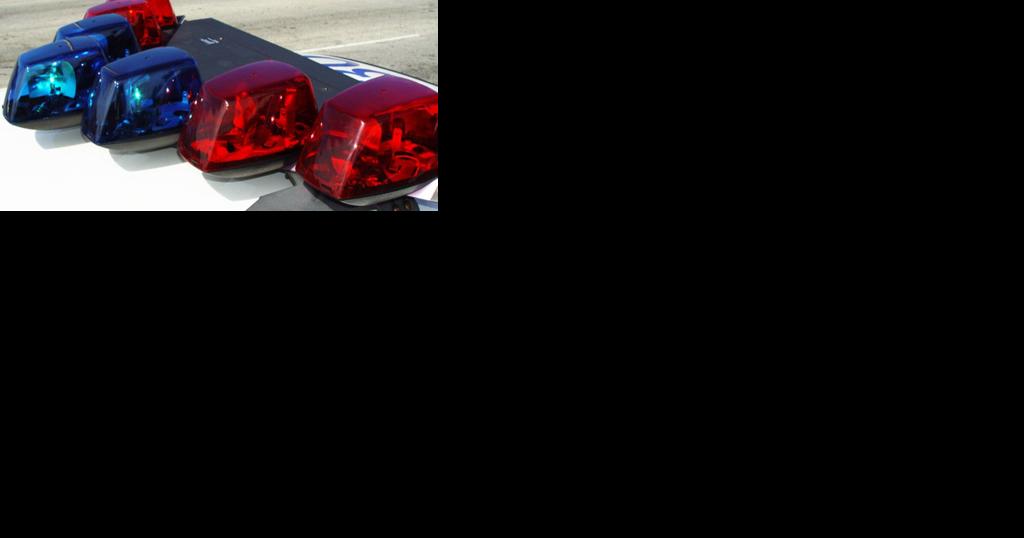 Woman crashes head-on into a tree on SR 20, airlifted to hospital - Vimarsana News
