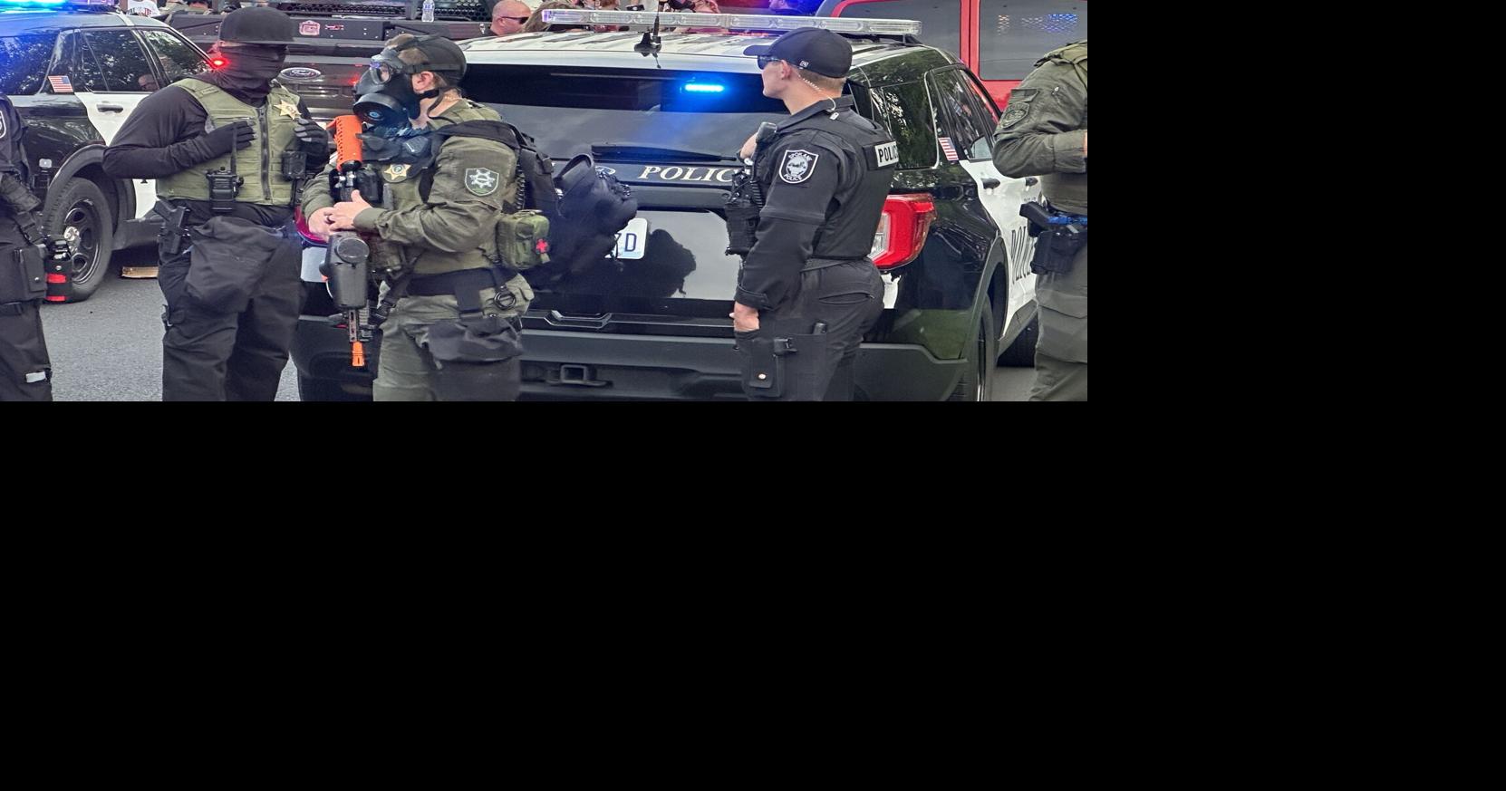 Senator Patty Murray calls for bill that forces ICE agents to stop hiding their identities