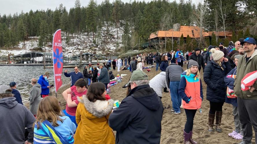 Hundreds gather for annual polar plunge into Lake Coeur d’Alene Local