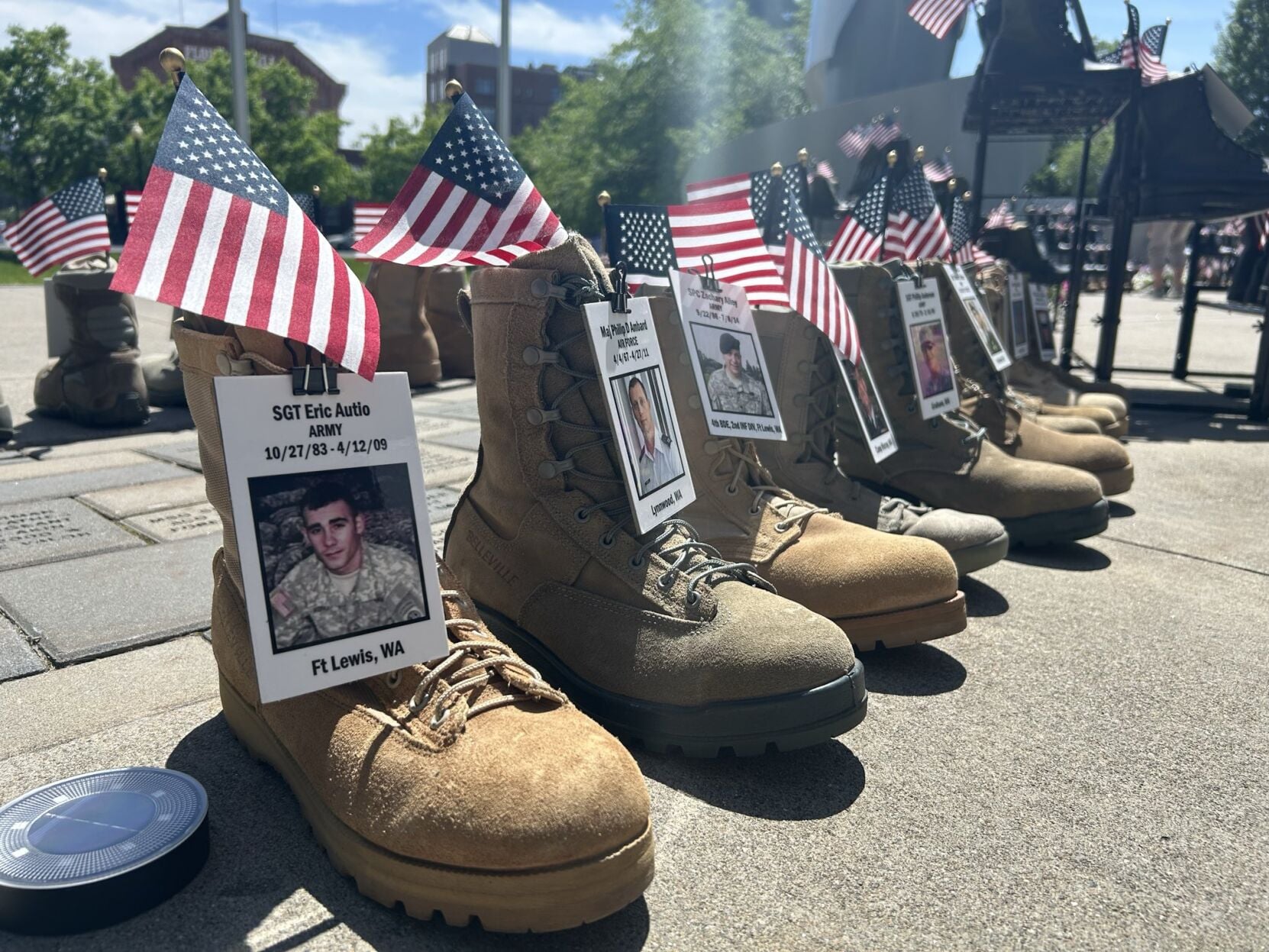Washington State Fallen Heroes Project honors local veterans with ...