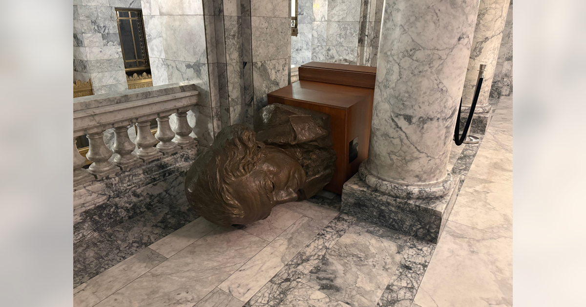 Man accused of breaking into Washington State Capitol is former Gonzaga baseball player | News Man accused of breaking into Washington State Capitol is former Gonzaga baseball player | News