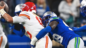 Seahawks Beat Chiefs 20-3, Handing Kansas City First Loss