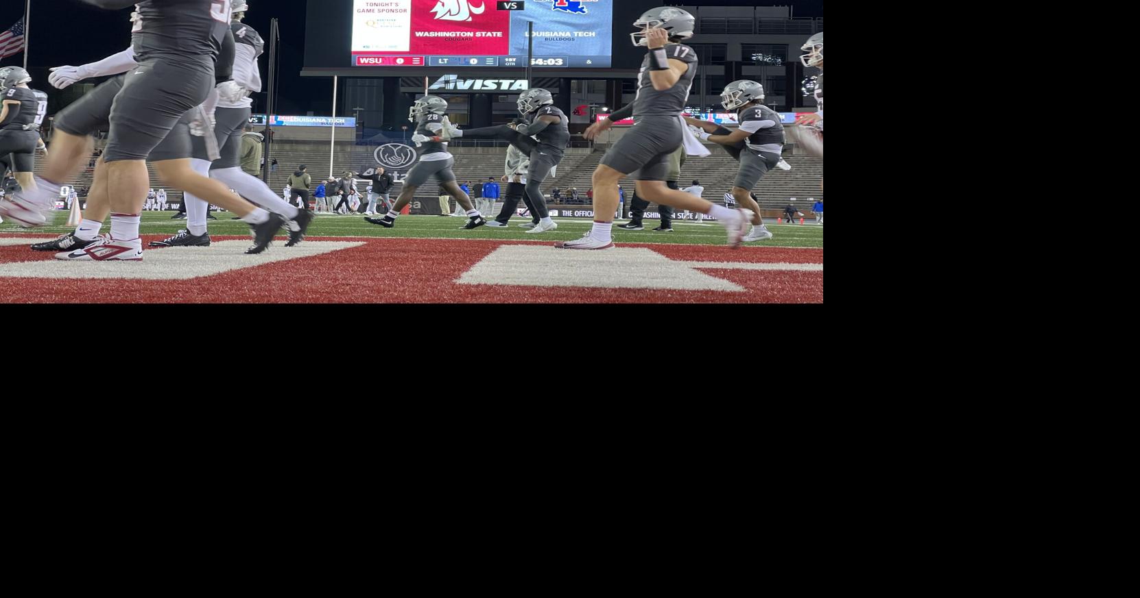 WSU's stout defense powers past Louisiana Tech, 28-7