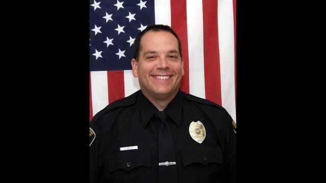 Trial begins for man accused of killing officer | Local News | kxly.com