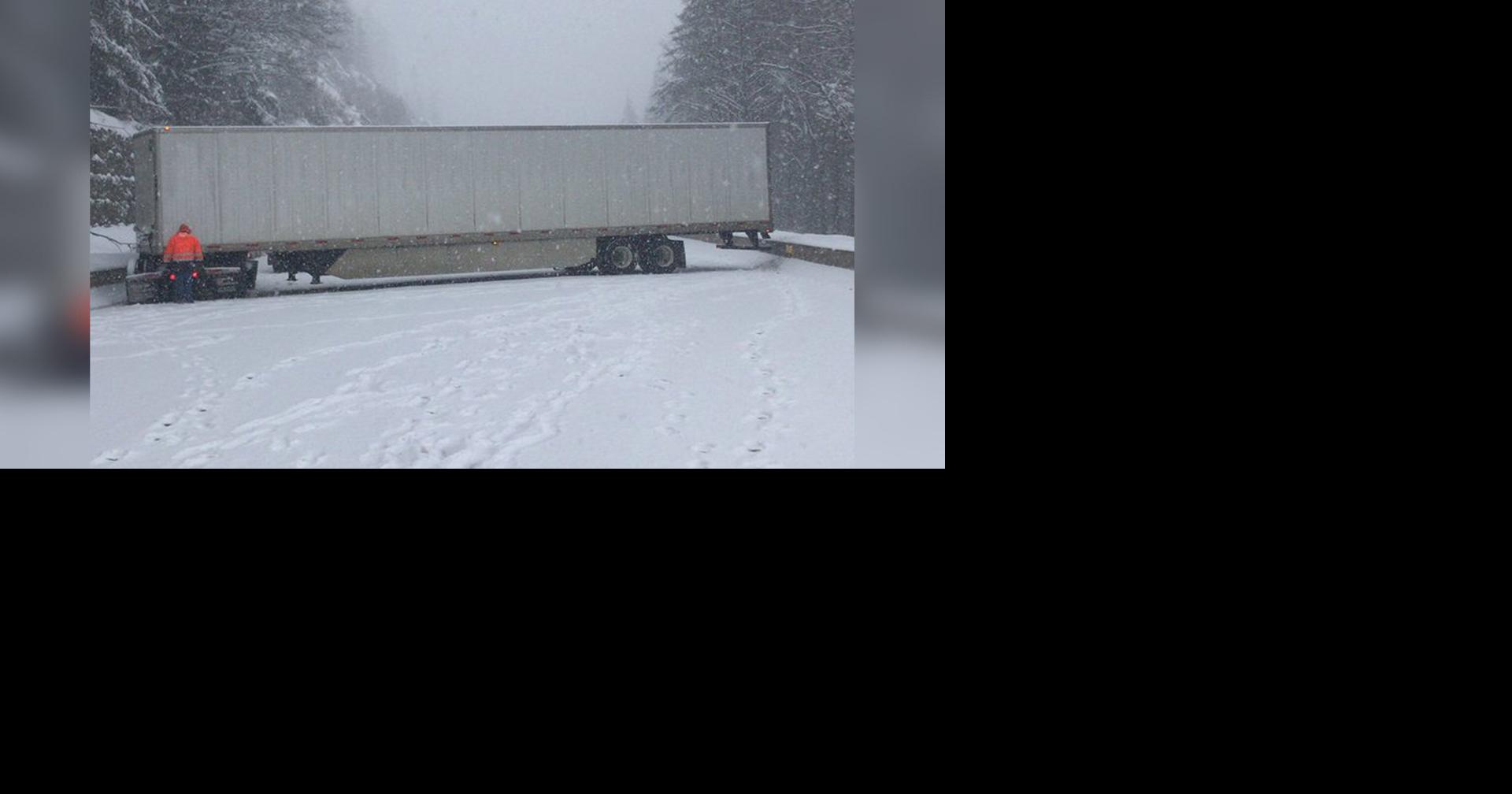 Chains required over Snoqualmie Pass Local News