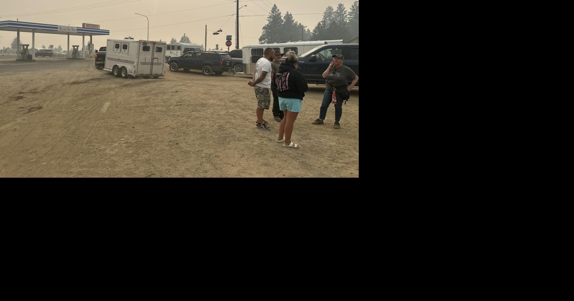 “We barely got out”: Man watches home he built burn in Oregon Road fire ...