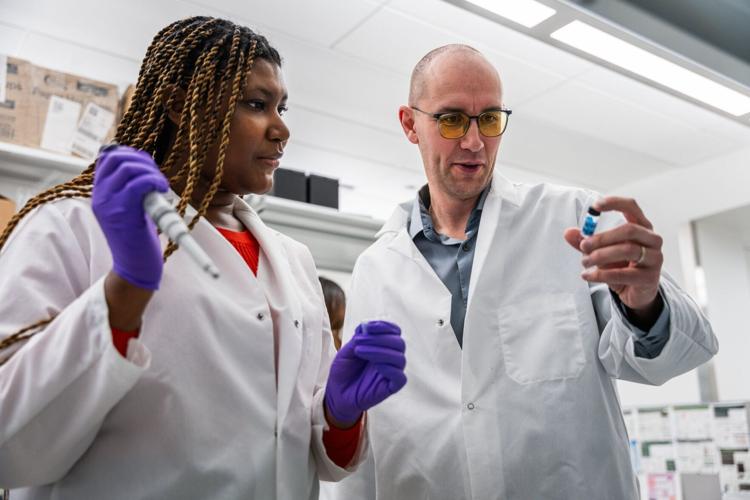 Chronic pain does last longer for women than men – and it may be down to hormones