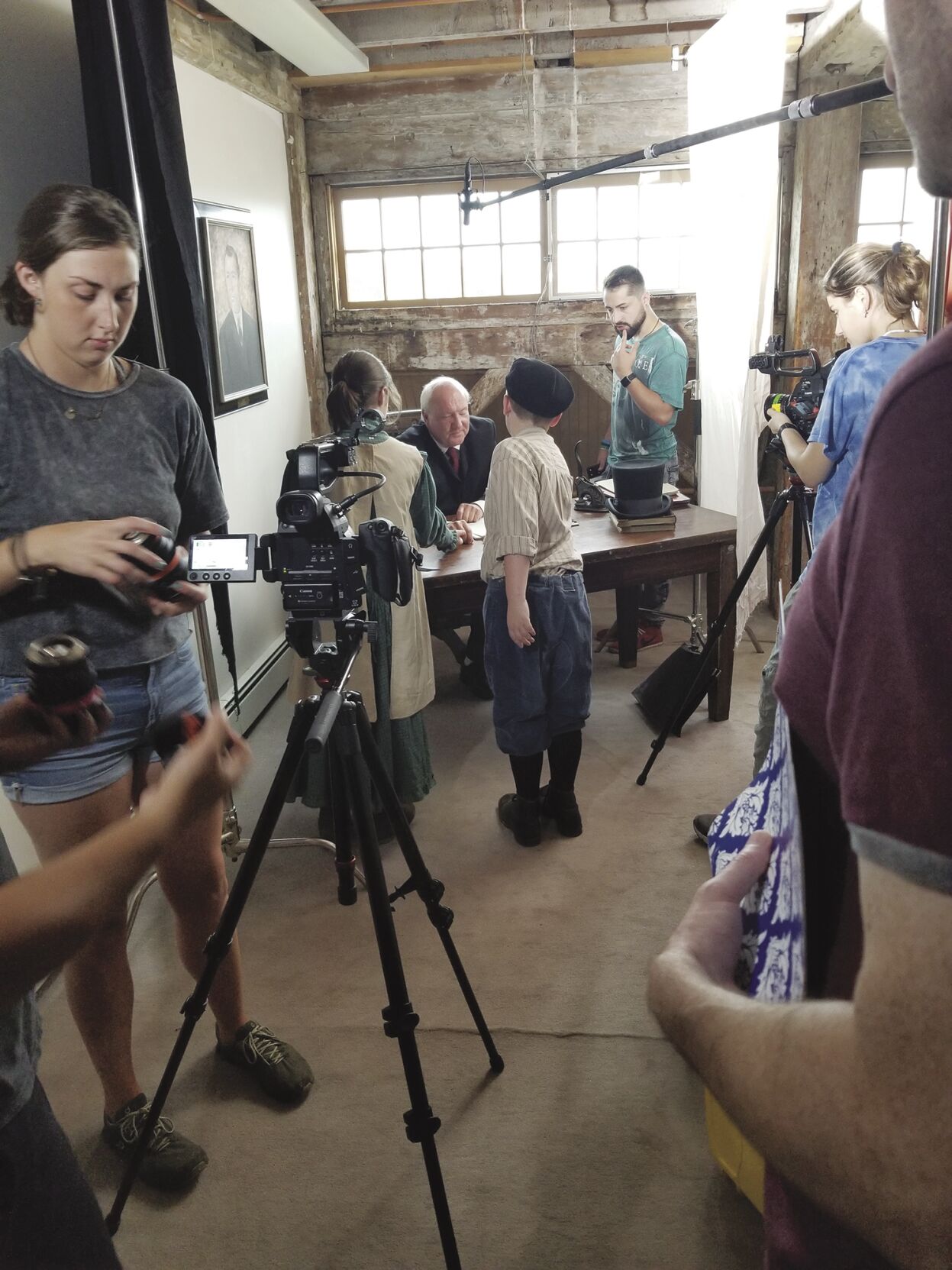 Camera operator Lexi