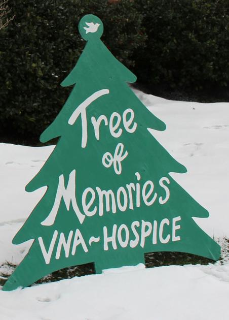Twenty Fifth Annual Hospice Tree Of Memories Ceremony Remembers Lives Lost Announcements Laconiadailysun Com