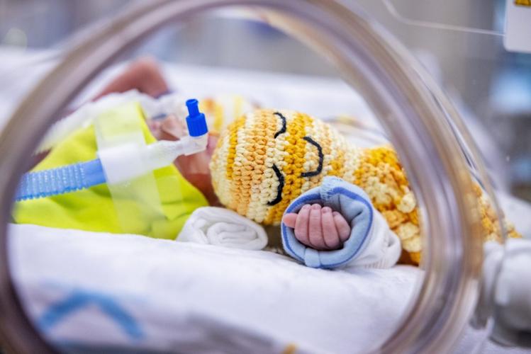 Hospital in Cleveland is using crocheted octopuses to help babies in the NICU