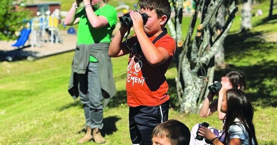 Students participate in Hawk Watch with Squam Lakes Natural Science Center