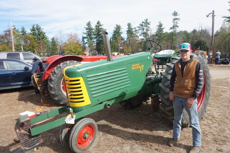 Tractor pull competitor