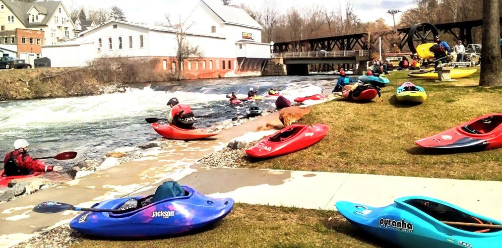 Reader Pics: April 25