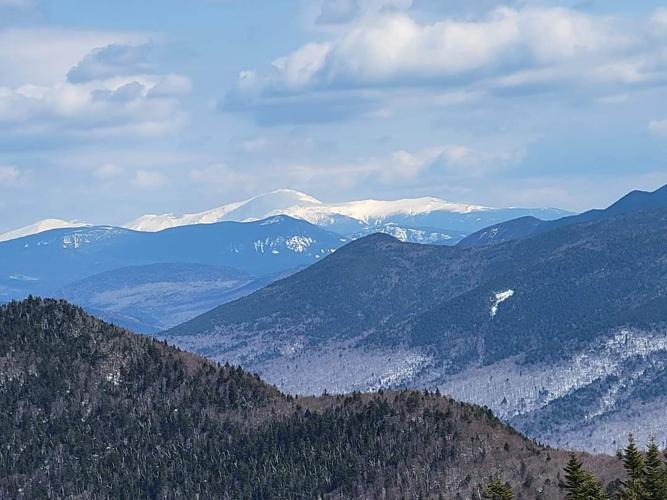 Reader Pics: April 3