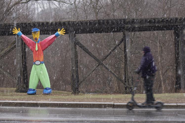Kayak Man at the bridge
