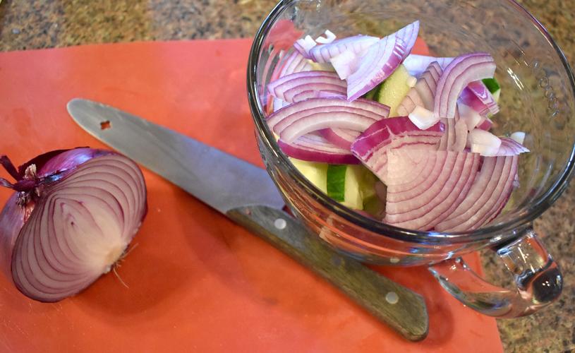 07-30 Foodie onion and cukes