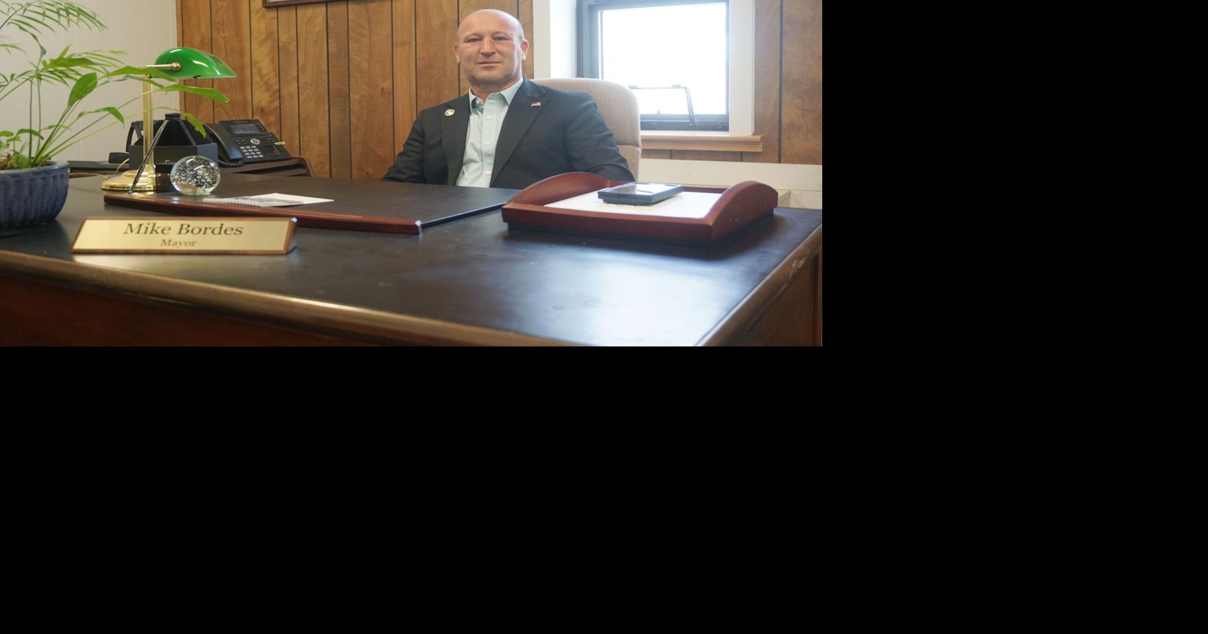 New mayor sees continued growth in city's future