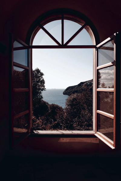 03-23 RE architecture-empty-home.jpg