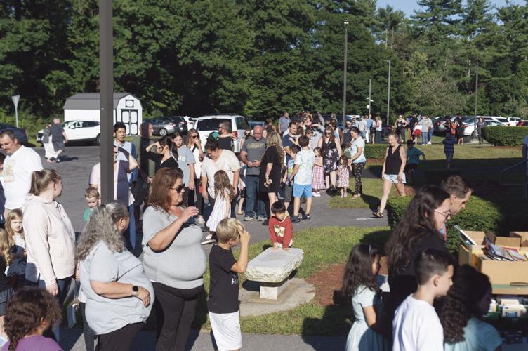 Open House line