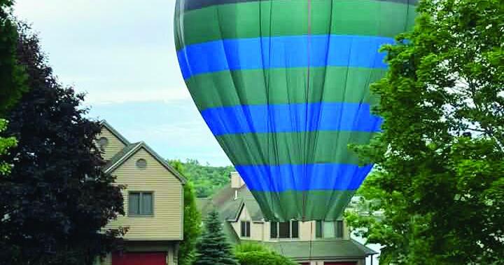 Hot air balloon makes surprise landing in Laconia