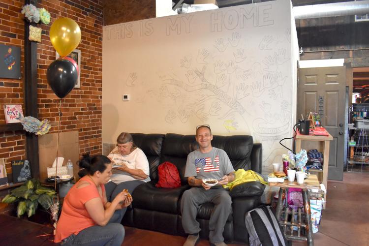 06-21 Isaiah Anniversary couch