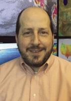 Dr. Eric Hoffman to present on chasing storms Jan. 9
