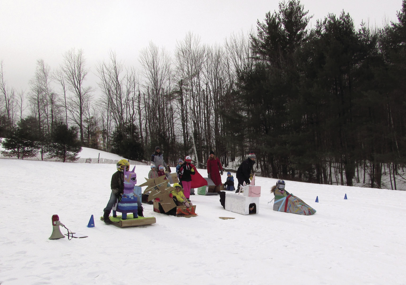 03-08 COM Cardboard sled derby2