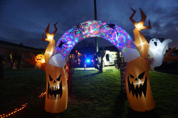 Haunted Hallways arch