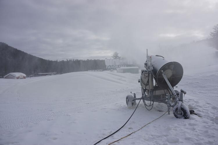 Snowmaking at Panorama lift