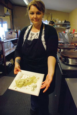 Come to 48 Main with crêpe expectations