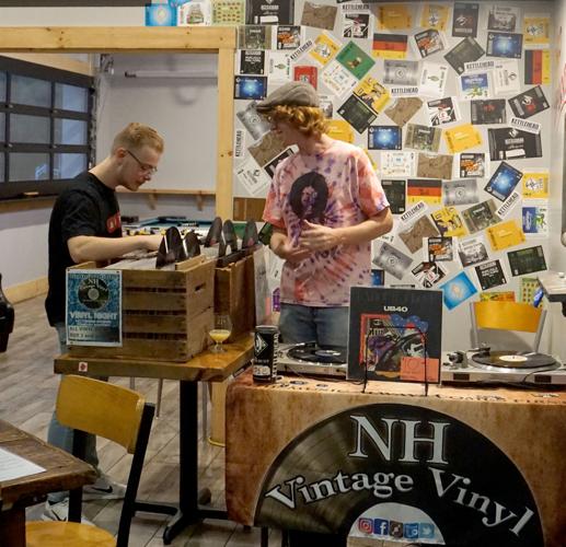 01-14 Vintage Vinyl Kettlehead