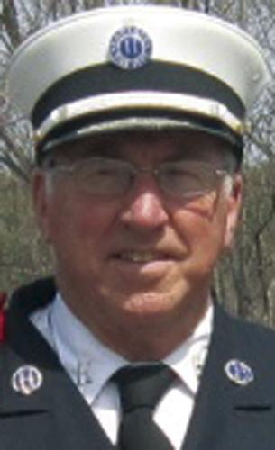 11-16 Obit Robert Brown.jpg