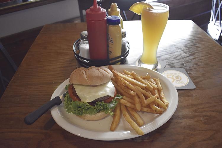 The Mug cheeseburger