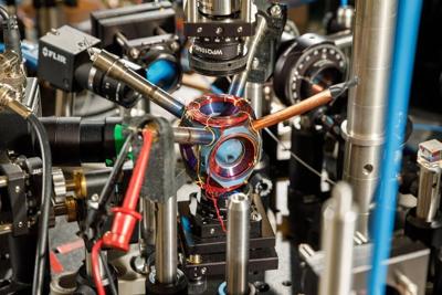 This device measures acceleration and rotation by shining lasers into small clouds of rubidium atoms.
