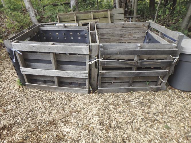 Simple compost bins