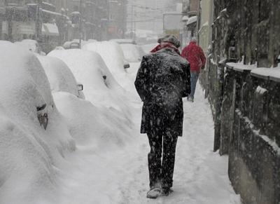 Cold Snaps, Heat Waves Kill Thousands Annually