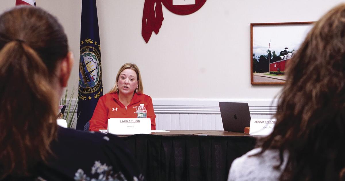 Dunn raises transparency concerns over school board packet availability